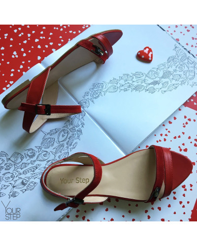 Босоніжки червоного кольору Арт.: 01-9F