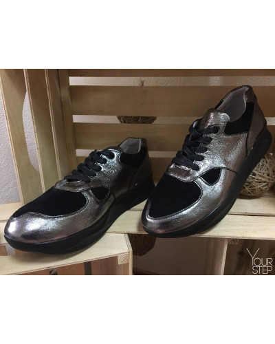 Кросівки срібного кольору Арт. 15-2