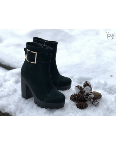 Полусапоги из зеленого велюра с ремешком Арт. 18-2