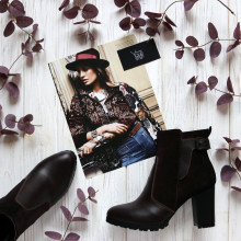 Ботинки на устойчивом каблуке из бордовой замши с напылением с кожаным носком Арт. 805-1