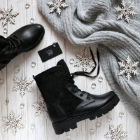 Ботинки из черной кожи со вставками из замши с напылением со шнуровкой на тракторной подошве Арт. 12-6(S2)