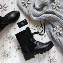 Ботинки из черной кожи со вставками из замши с напылением со шнуровкой на тракторной подошве Арт. 12-6(S2)