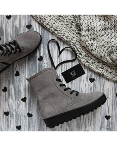 Ботинки из светло-серой замши 12-6(Ls6)