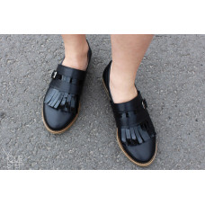 Туфлі з чорної шкіри з бахромою Арт. 05-14