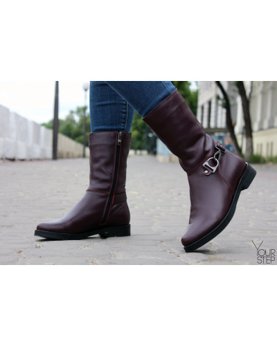 Ботинки из бордовой кожи с декоративным ремешком Арт. 12-22V