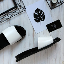 Білі шльопанці Арт. 10-9/125