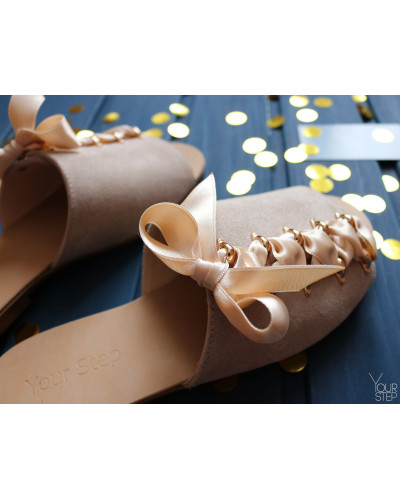 Шльопанці з бежевої замші Арт. 10-16/112-0015