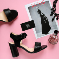 Босоніжки чорного кольору Арт. 853-2/45