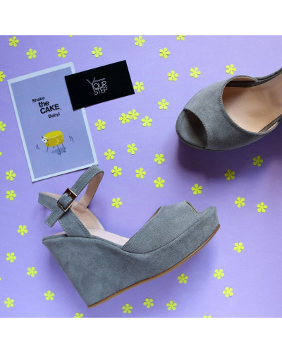 Босоніжки з сірої замші Арт. 11-1Ot