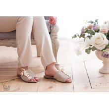 Шльопанці з бежевої замші Арт. 10-16/112-0015