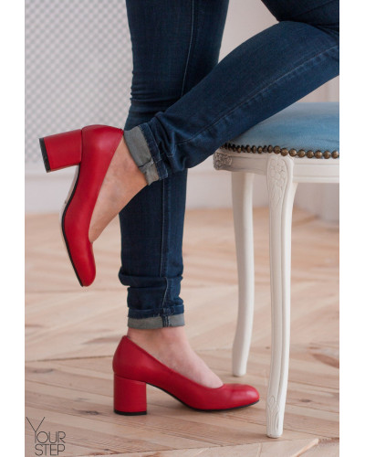 Туфли из красной кожи на низком каблуке Арт. 605-4/45Ок