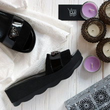 Шльопанці чорного кольору Арт. 228-1-3323