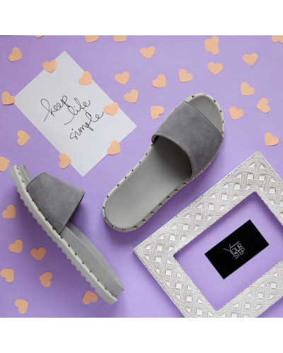 Шльопанці сірого кольору Арт. 10-9/125