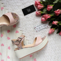 Рожеві босоніжки на високій підошві Арт. 352-2