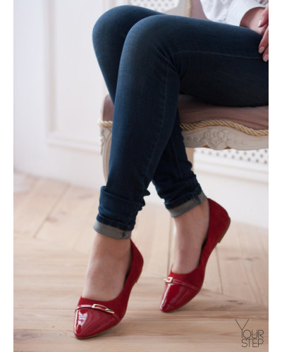 Балетки червоного кольору з фурнітурою Арт. 16-4F-0041