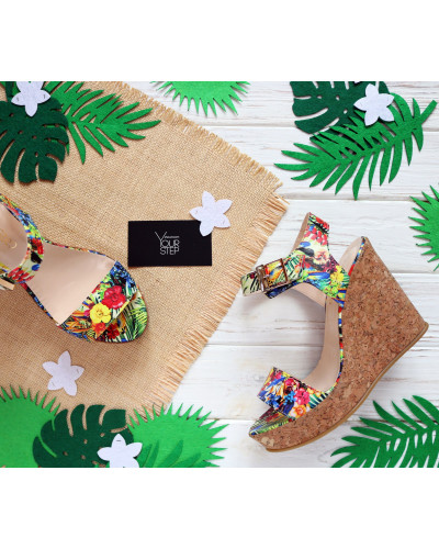 Босоножки на танкетке из принтовой кожи под тропики Арт.: 716-2Ot