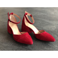 Босоніжки на підборах з гострим носом Арт. 657-4/w324Ок