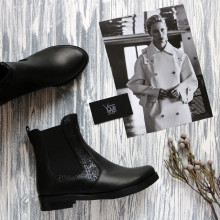 Челсі із чорної шкіри з принтом 12-1V