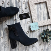 Ботинки на устойчивом каблуке синего цвета с принтовыми вставками Арт. 805-1Ок