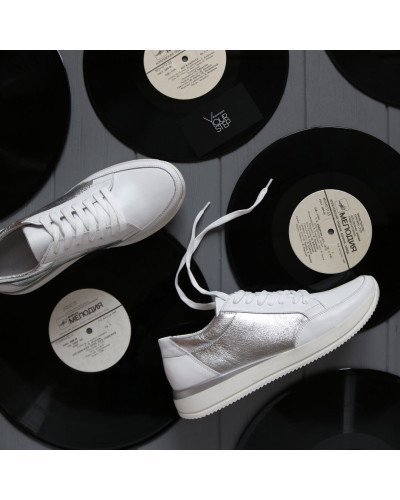 Кросівки із білої шкіри Арт. Om-2/151