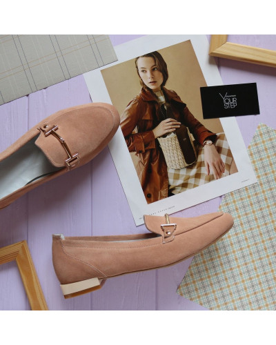 Замшевые лоферы в цвете персик с фурнитурой Арт. 156-1-2578