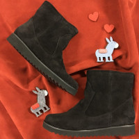 Ботинки из черной замши Арт. 12-19