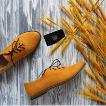 Туфли на низком ходу из велюра горчичного цвета Арт. 05-6