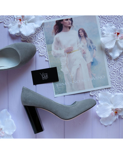 Туфли на устойчивом каблуке из светло-серой замши Арт. 95-1/34