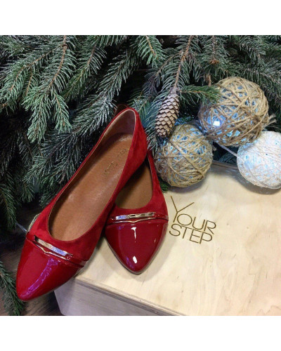 Балетки червоного кольору з фурнітурою Арт. 16-4F