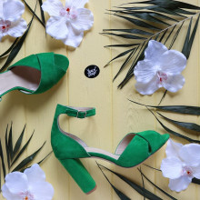 Босоніжки з зеленого велюру Арт. 95-12/24Ок