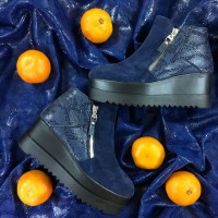 Ботинки из синей замши с принтовой пяткой на высокой подошве Арт. 235-2