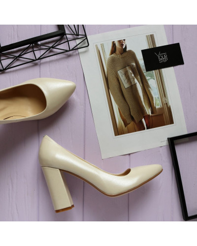 Туфлі-човники з світло-бежевої шкіри Арт. 35-1/44Ок