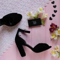 Босоніжки з замші чорного кольору Арт. 95-12/24Ок