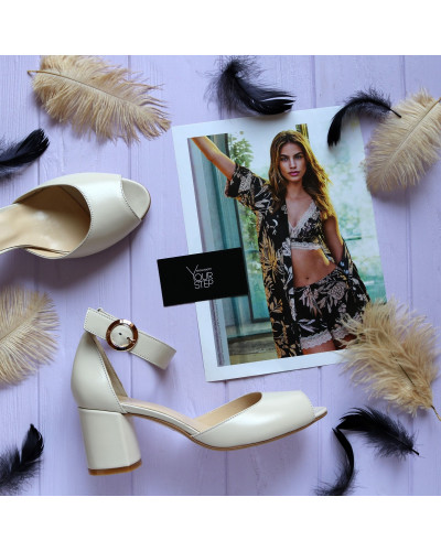 Босоніжки з бежевої шкіри на підборах Арт. 605-5/45Ок