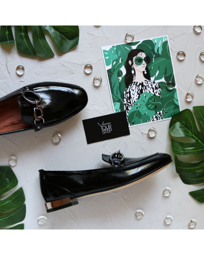 Чорні лакові лофери Арт. 156-1-018016