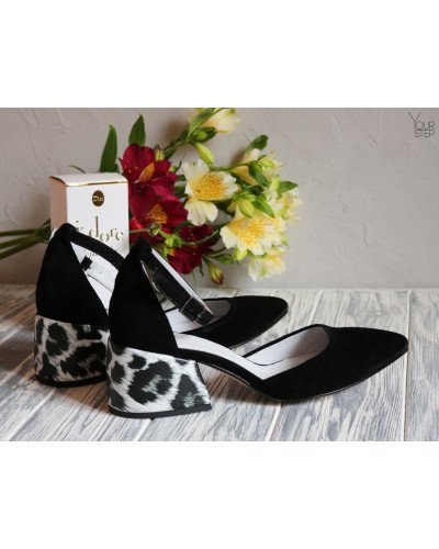 Босоніжки з чорної замші з гострим носом Арт. 657-4/w324Ок