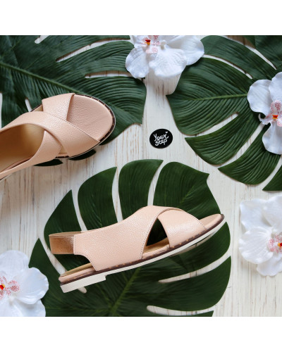 Сандали из ребристой кожи цвета пудра Арт. 10-17Lib