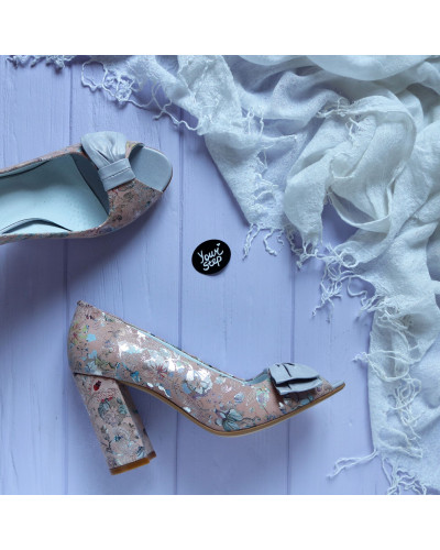 Босоножки из пудровой кожи с принтом с бантом Арт. 95-9/44ОК