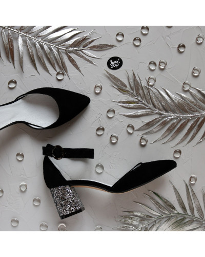 Босоніжки з чорної замші Арт. 657-4(2)/47Ок