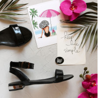 Босоножки из черной лаковой кожи Арт.: 06-2/33