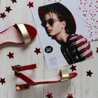 Босоножки из красного наплака в комбинации с кожей золотое напыление Арт.: 06-2/33