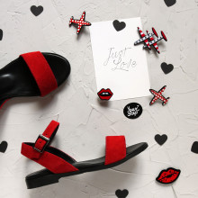 Босоніжки з натуральної замші червоного кольору Арт. 10-5/D100