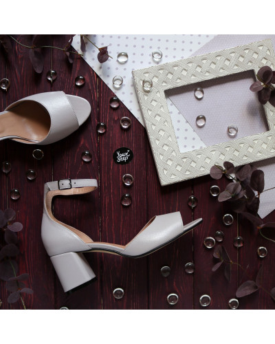 Шкіряні босоніжки на підборах Арт. 605-11(2)/47Ок