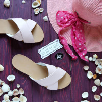 Шльопанці зі шкіри пудрового кольору Арт. 10-19/112