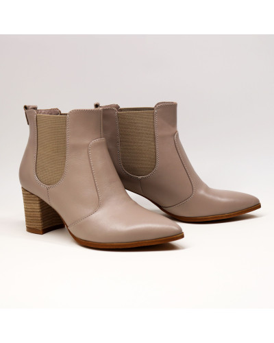 Напівчоботи з бежевої шкіри на підборах Арт. 657-9/41Ok-str