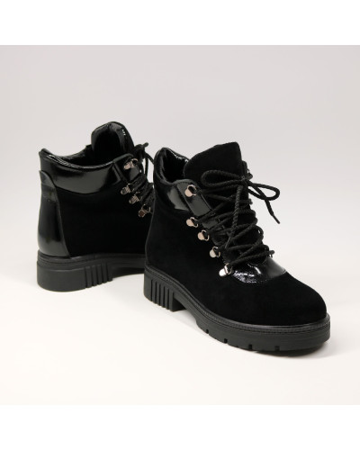 Ботинки со шнуровкой черного цвета из замши и наплака Арт. As-3/17