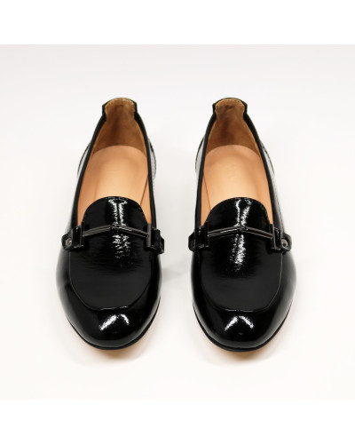 Лакові чорні лофери Арт. 156-1-2578