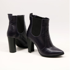 Ботинки из кожи цвета баклажан на каблуке Арт. 35-14/32