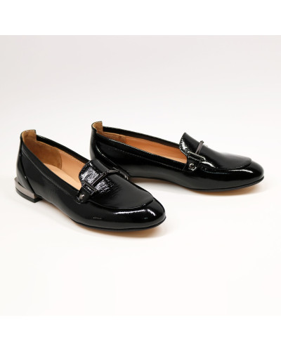 Лакові чорні лофери Арт. 156-1-2578