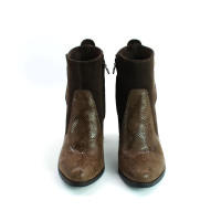 Ботинки на устойчивом каблуке коричневого цвета с принтовыми вставками Арт. 805-1Ок